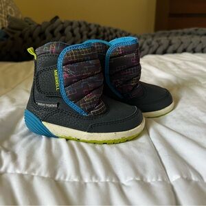 Merrell Kids' Water Repellent Boots - Black and Blue